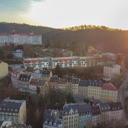 Imperial Apartment In Bohemia Residence By Rentez Karlovy Vary Kültér fotó