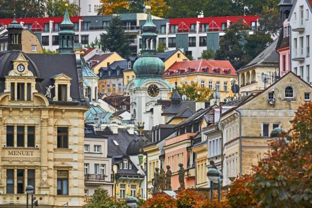 Imperial Apartment In Bohemia Residence By Rentez Karlovy Vary Kültér fotó