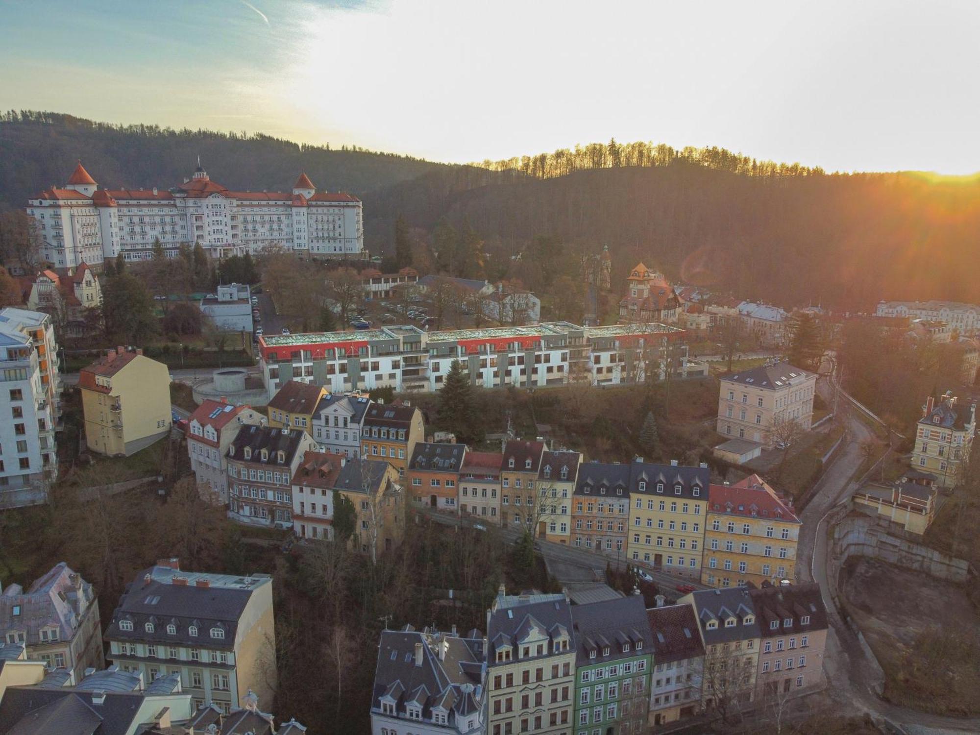 Imperial Apartment In Bohemia Residence By Rentez Karlovy Vary Kültér fotó